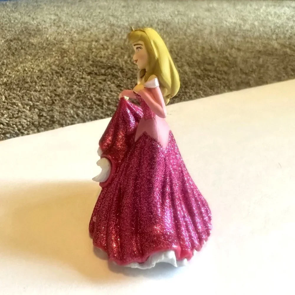 Disney Store Princess Sleeping Beauty Aurora 4 inch Figure Glitter Gown 2.5